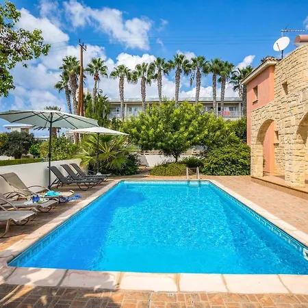 Sunset Paradise Villa *